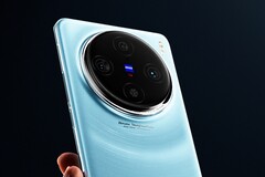 Vivo X100 Pro będzie najwyraźniej oferowany w eleganckim kolorze &quot;Celestial Blue&quot;. (Źródło zdjęcia: Vivo)