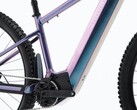 Rower elektryczny Decathlon Rockrider E-EXPL 700 jest teraz dostępny w opalizującym fioletowym kolorze (źródło zdjęcia: Decathlon)
