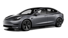 Ten srebrny kolor Modelu 3 był oferowany za darmo, aby zwiększyć sprzedaż w Chinach (obraz: Tesla)