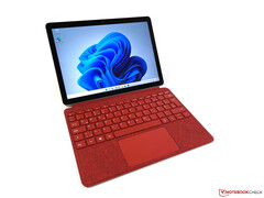Surface Go 4 lub Surface Go 3+ może przypominać swojego poprzednika, na zdjęciu. (Źródło obrazu: Notebookcheck)
