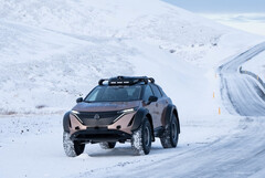 Przerobiona wersja Nissana Ariya EV jest używana w lodowej wyprawie od bieguna do bieguna. (Źródło zdjęcia: Nissan)