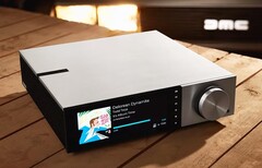 Cambridge Audio ponownie wprowadza na rynek wzmacniacz strumieniowy Evo 150 w wersji DeLorean Edition. (Zdjęcie: Cambridge Audio)