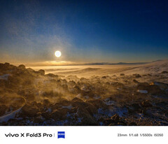 X Fold3 Pro dotarł już na Antarktydę. (Źródło zdjęcia: Xinhua News Agency)