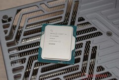 Intel Core i9-14900K posiada taką samą liczbę rdzeni jak Core i9-13900K.