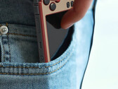 Miyoo A30 to pierwszy z kilku nowych 2,8-calowych retro handheldów do gier. (Źródło obrazu: Miyoo)
