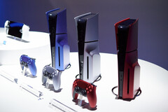 Nowe projekty Sony Playstation 5, w tym kontroler. (Zdjęcie: Andreas Sebayang/Notebookcheck.com)