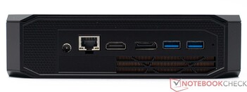 Tył: zasilanie, RJ45, HDMI 2.0, DisplayPort, 2x USB 3.2 Gen2