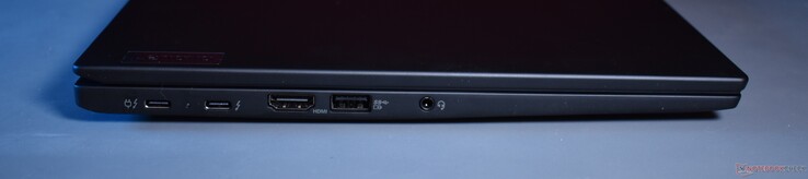lewa strona: 2x Thunderbolt 4, HDMI, USB A 3.2 Gen 1, 3,5 mm audio