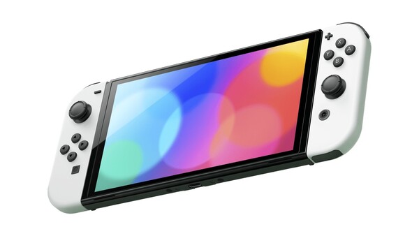 Choć widać już po nim wiek, Nintendo Switch OLED to najlepszy wybór dla gier Nintendo. (Źródło obrazu: Nintendo - edytowane)