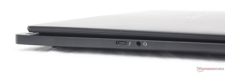 Po lewej: USB-C (40 Gb/s) z Thunderbolt 4 + Power Delivery + DisplayPort 1.4, zestaw słuchawkowy 3,5 mm