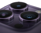 W iPhone 15 Pro Max może pojawić się obiektyw peryskopowy, pozwalający na zwiększenie zoomu optycznego. (zdjęcie zaczerpnięte z Apple w/edits)