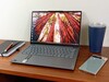Recenzja laptopa Lenovo Yoga Slim 7 14 G9: Nowy, mniejszy rozmiar ze zintegrowanym klawiszem Co-Pilot