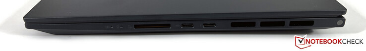 Po prawej stronie: Czytnik kart SD (UHS-II), USB-C 3.2 Gen.2 (10 Gb/s, Power Delivery, tryb DisplayPort ALT), USB-C 4.0 z Thunderbolt 4 (40 Gb/s, Power Delivery, tryb DisplayPort ALT)