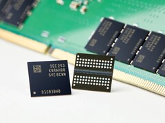 Samsung zwiększy moce produkcyjne dla 12nm pamięci DDR5 w 2023 roku (obraz: Samsung)