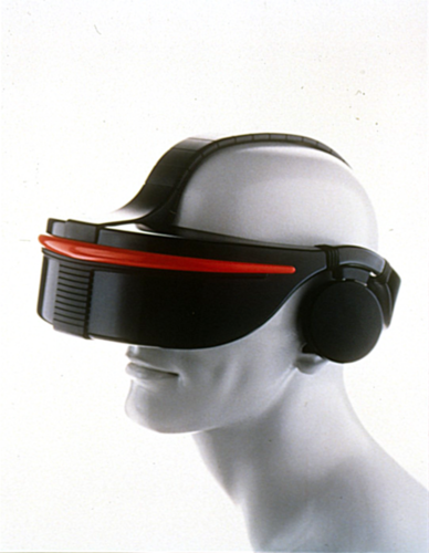 Sega VR została zapowiedziana w 1991 roku i zaprezentowana w 1993 roku na zimowych targach CES (Źródło: Sega)