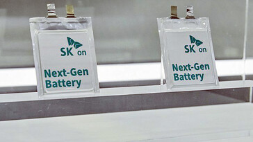 Ogniwa akumulatorowe SK On z elektrolitem stałotlenkowym