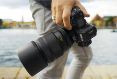 Nowy obiektyw Plena firmy Nikon ma zostać zapamiętany jako kultowy obiektyw z mocowaniem Z. (Źródło zdjęcia: Nikon)