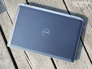 z bliska: Dell Latitude E6520 (i7/Full HD)