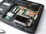 wśród podzespołów wyróżnia się wydajna karta graficzna GeForce 9600M GT o 512 MB własnej pamięci GDDR3