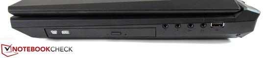 prawy bok: napęd optyczny (DVD), 4 gniazda audio, USB 2.0