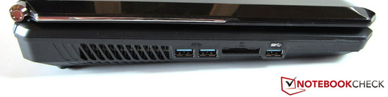 lewy bok: otwory wentylacyjne, 2 USB 3.0, czytnik kart pamięci, USB 3.0