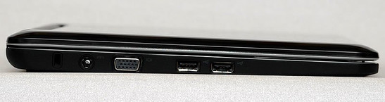 lewy bok: 2x USB, VGA, gniazdo zasilania, blokada Kensingtona