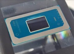 Intel Core Ultra 7 155H zawiera 6 rdzeni P + 8 rdzeni E i 2 rdzenie SoC o niskim poborze mocy. (Źródło obrazu: Intel)