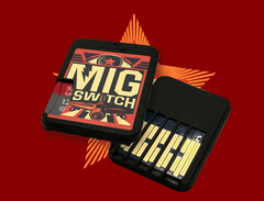 Karta flash MIG Switch wykorzystuje kartę MicroSD do przechowywania pamięci ROM. (Źródło obrazu: Mig-Switch)