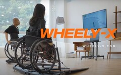 Bieżnia fitness na wózku inwalidzkim Kangsters Wheely-X do ćwiczeń i e-sportu. (Źródło: Kangster)