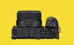 Nowy Nikkor Z DX 24 mm f/1.7 to kompaktowy obiektyw stałoogniskowy z matrycą APS-C, który prawdopodobnie znajdzie zastosowanie w wielu korpusach Nikon Z30 i Z50. (Źródło zdjęcia: Nikon)