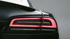 Model S w nowym, bezpłatnym kolorze Stealth Grey (zdjęcie: Tesla)