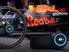 Zestaw e-rowerów Skarper został zaktualizowany z pomocą zespołu wyścigowego Red Bull. (Źródło zdjęcia: Skarper)