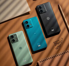 Motorola oferuje Ege 40 Neo w trzech opcjach kolorystycznych Pantone. (Źródło obrazu: Motorola)