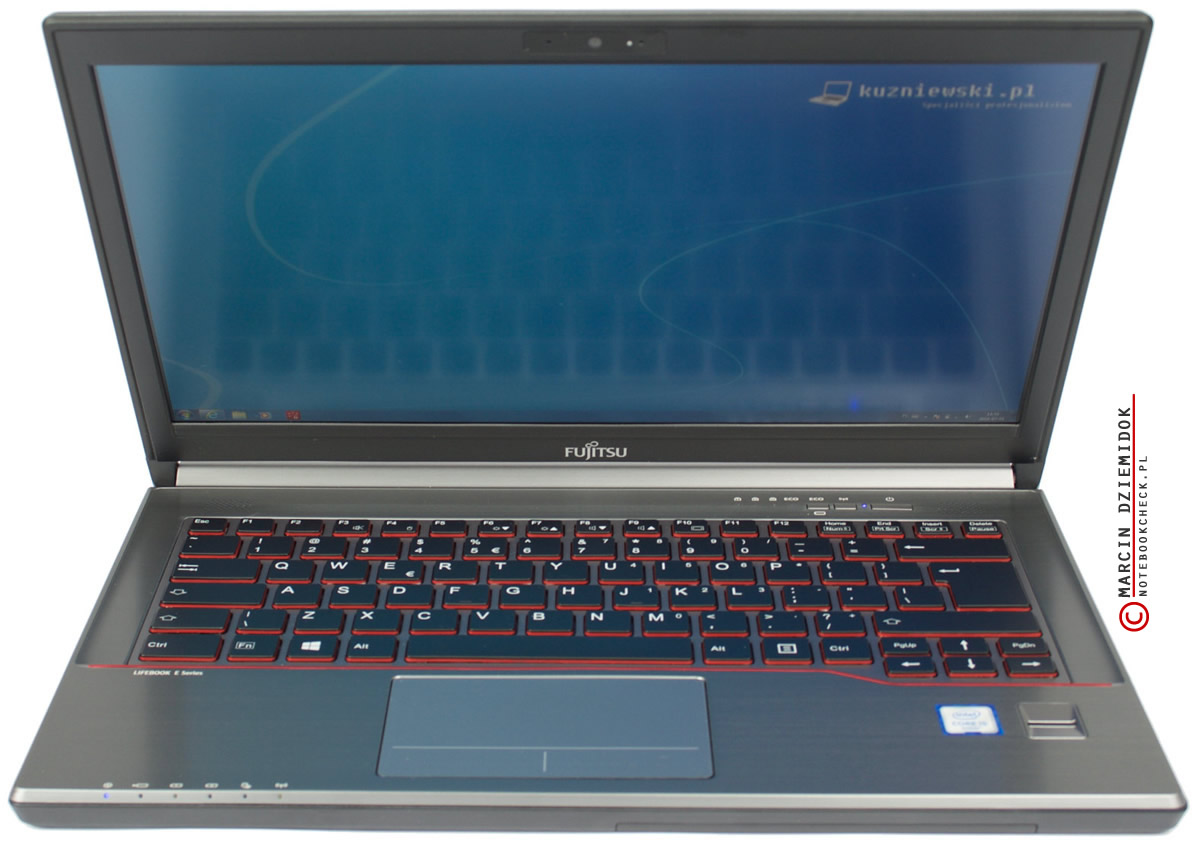 Recenzja Fujitsu LifeBook E746 - Notebookcheck.pl