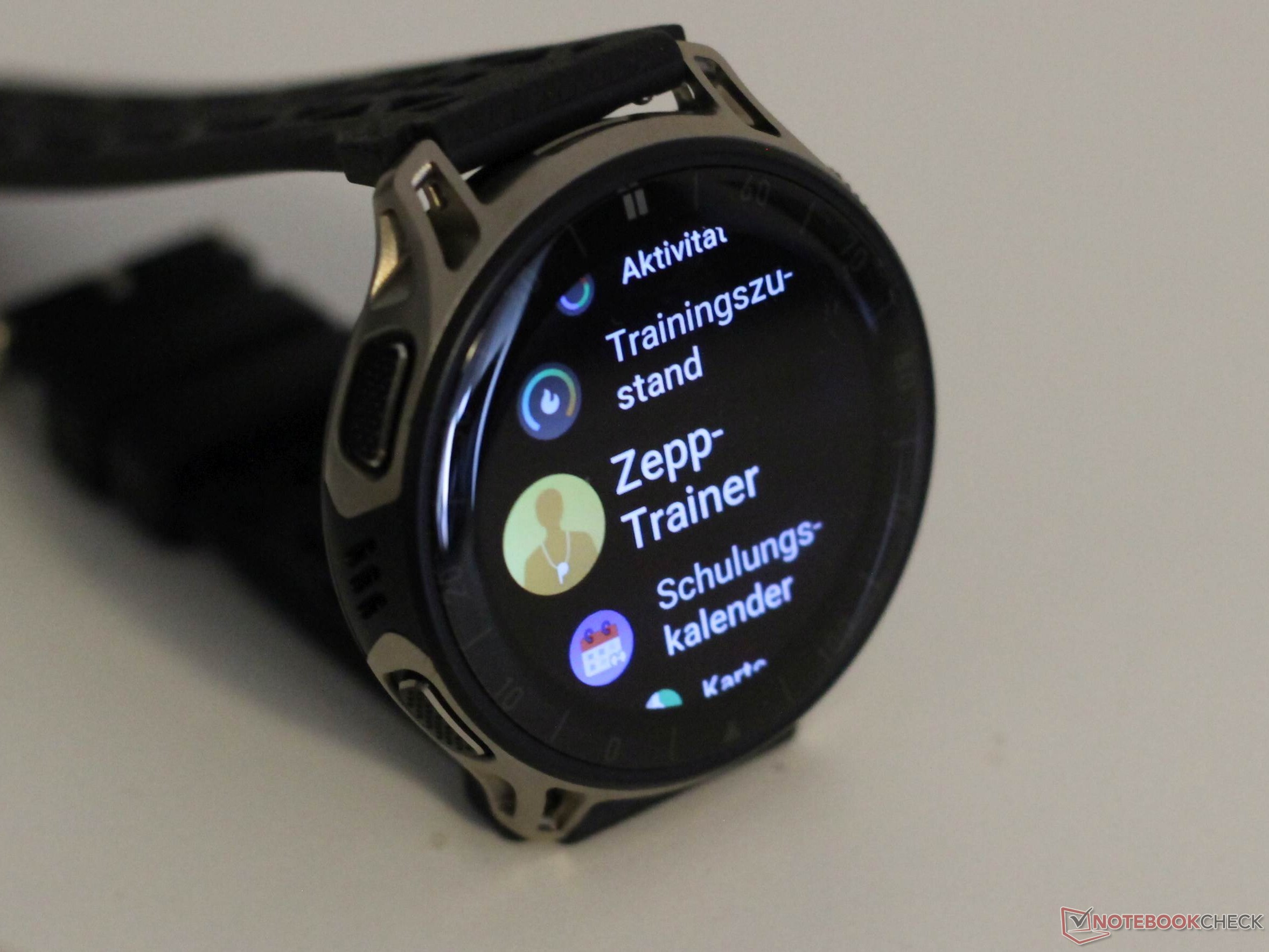 Recenzja Amazfit Cheetah 2 Pro: Dlaczego te funkcje są (obecnie) dla mnie niezbędne