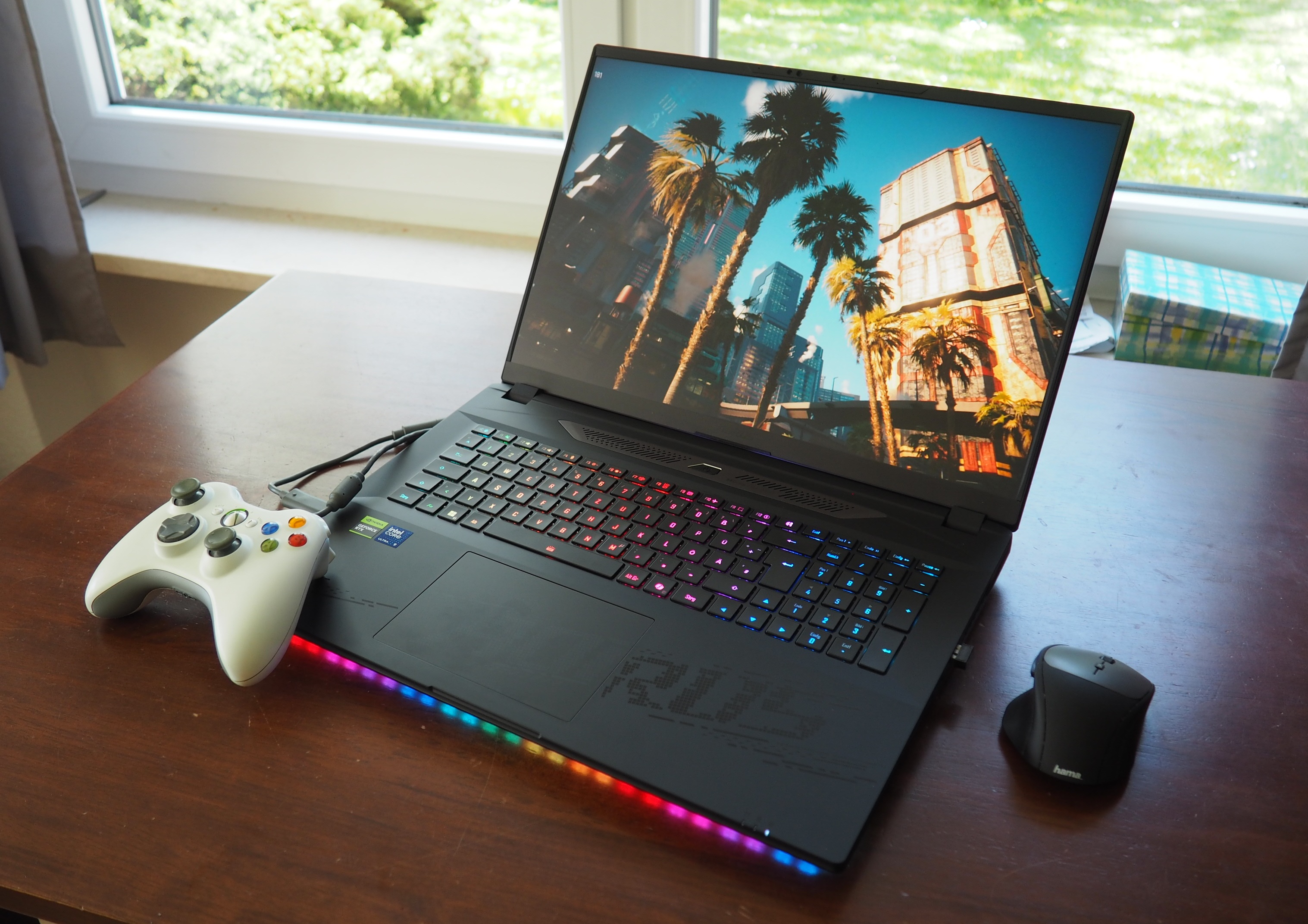 Recenzja gamingowego laptopa Aorus Master 18: RTX 5090 zbiera swoje żniwo