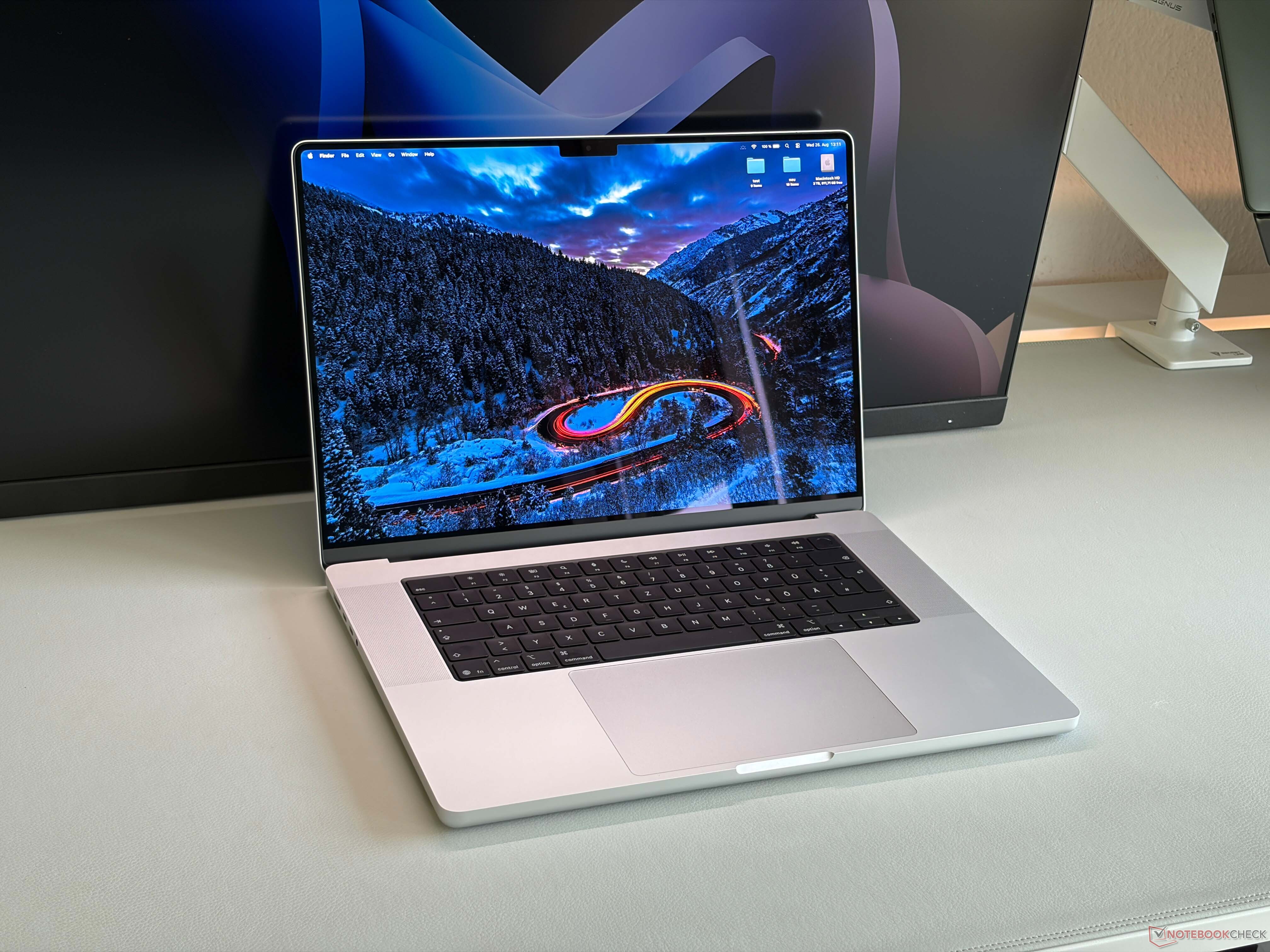 Najszybszy laptop firmy Apple zaczyna wykazywać oznaki starzenia się – recenzja Apple MacBook Pro 16 2026 M5 Max