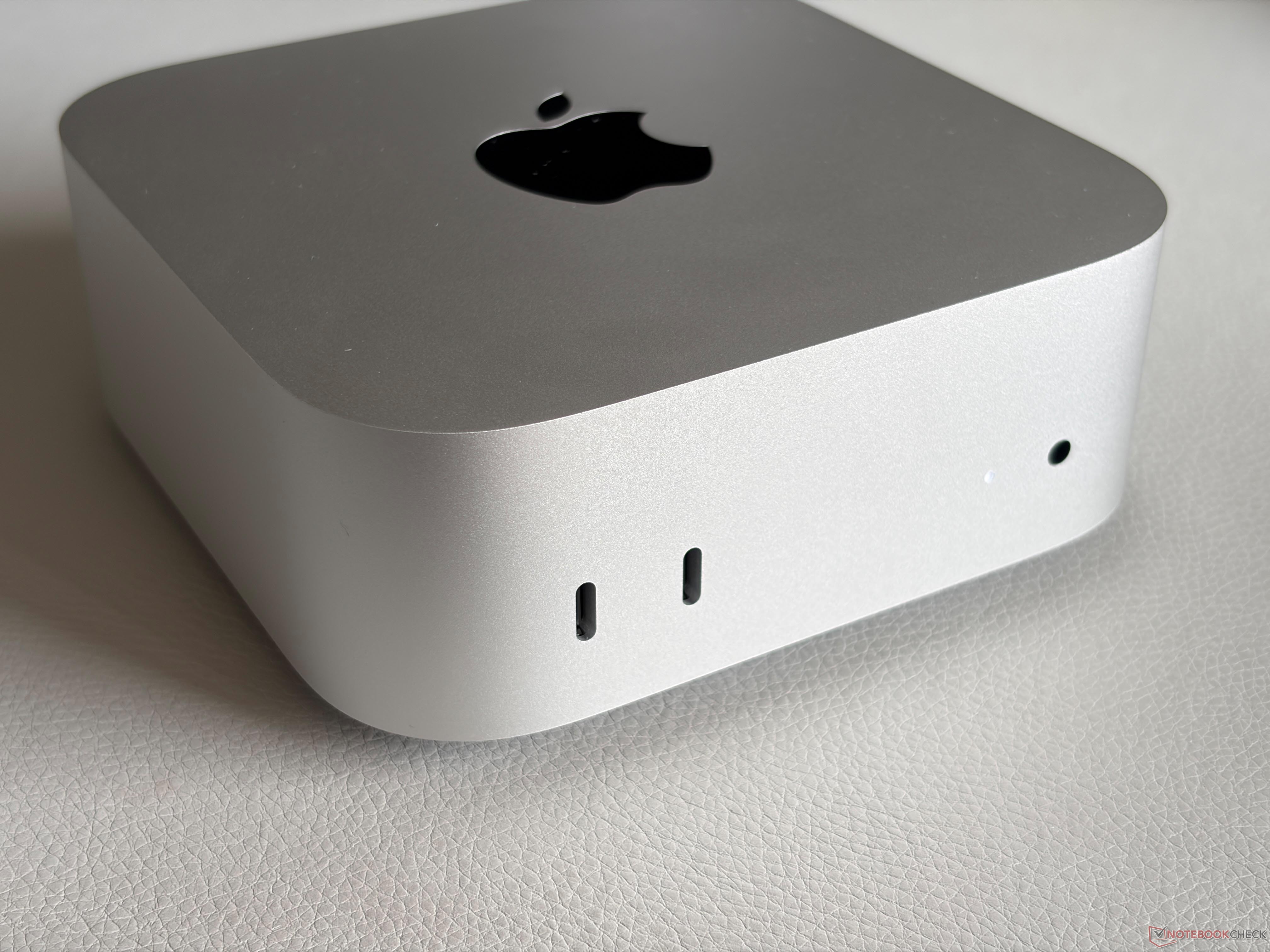 Granie na Apple Mac mini: wydajność układu M6 ​​SoC, Metal FX i generowanie klatek