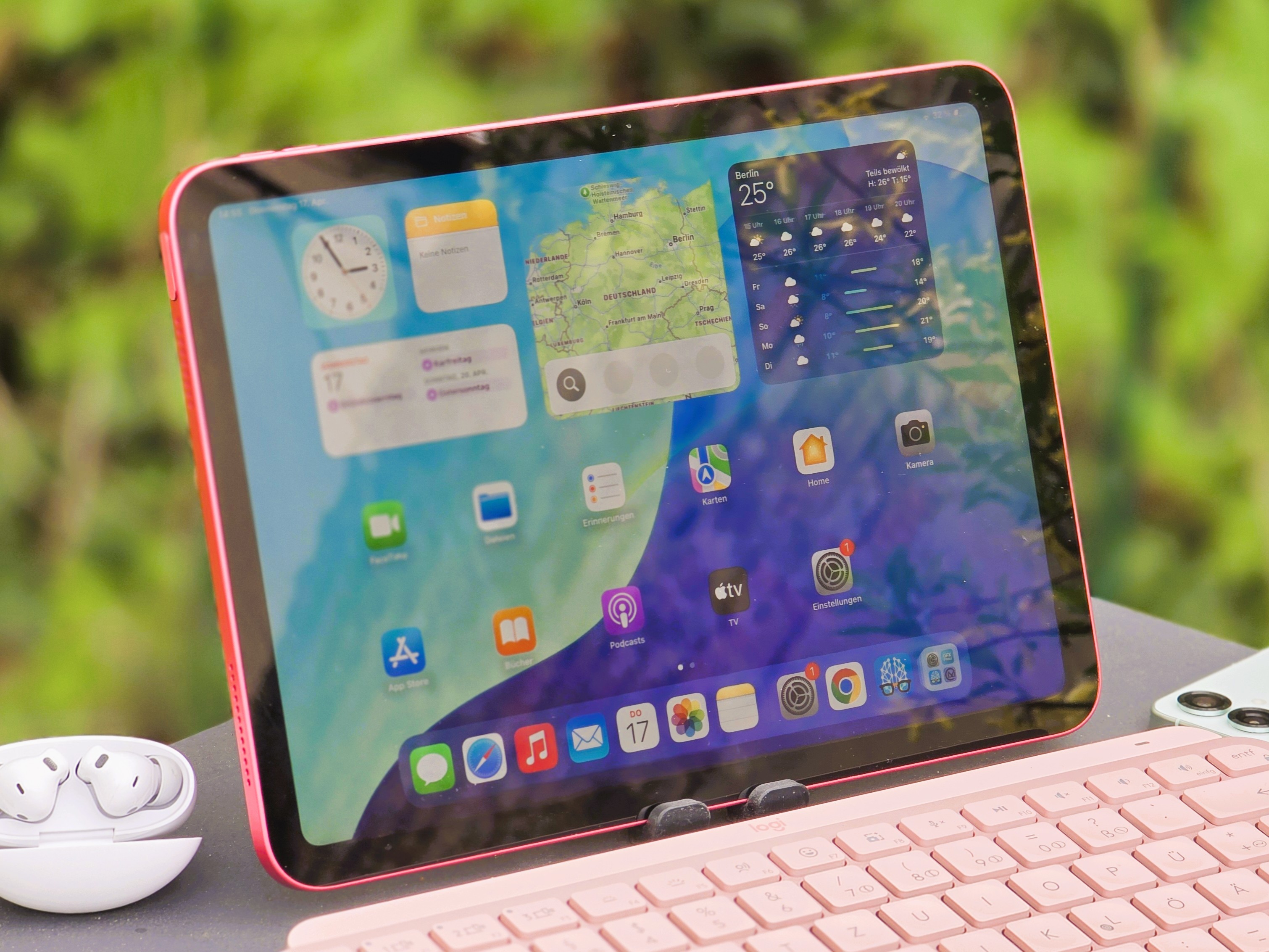 Apple recenzja iPada 11 (2025) - niedrogi tablet pozostaje w tyle w najważniejszym obszarze