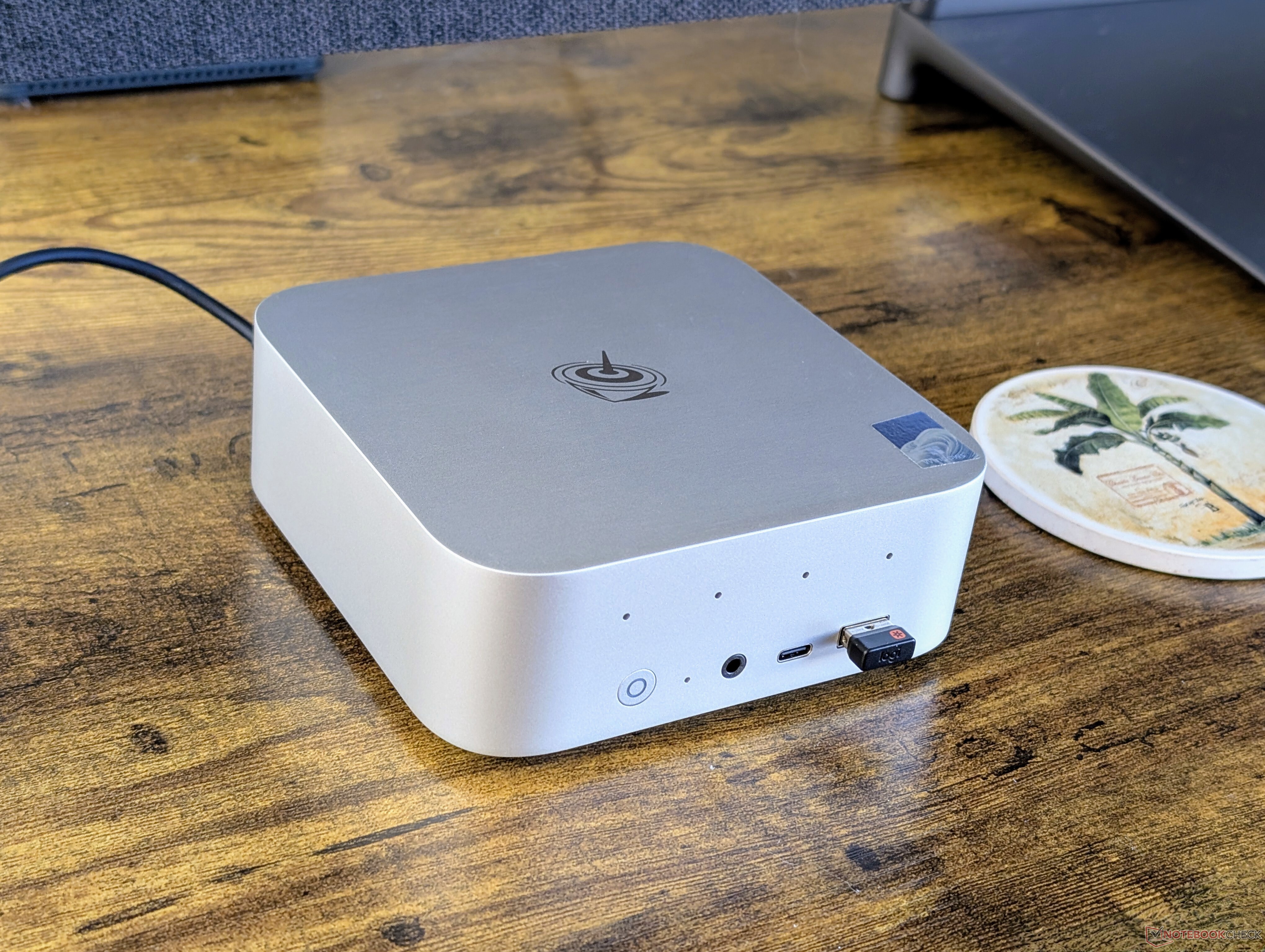 Recenzja mini PC Beelink SER9 Pro Ryzen 7: Zwykła wersja inna niż Pro jest szybsza