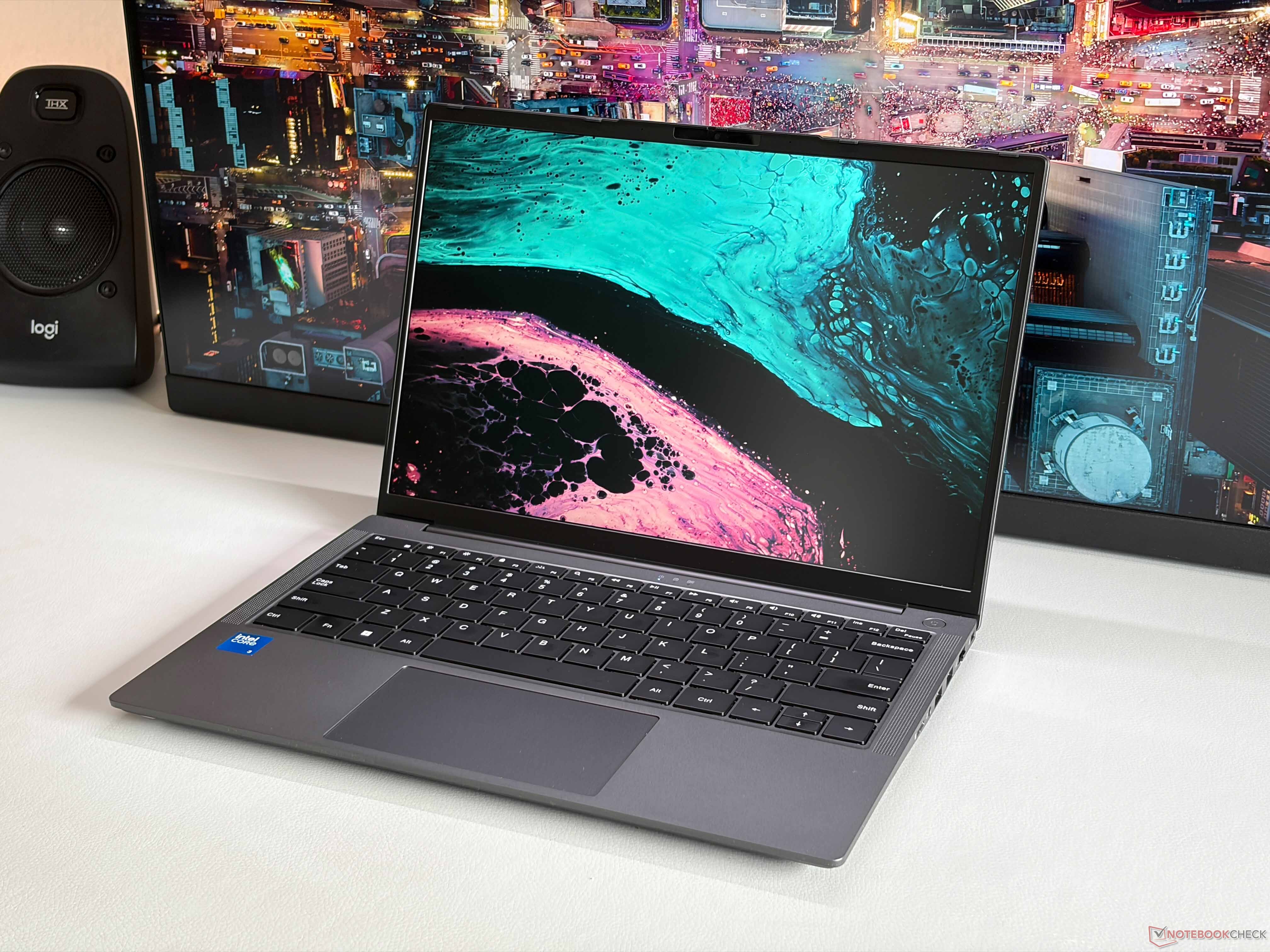Konkurent MacBooka Neo z procesorem Intel Wildcat Lake za 449 dolarów – recenzja laptopa Chuwi UniBook