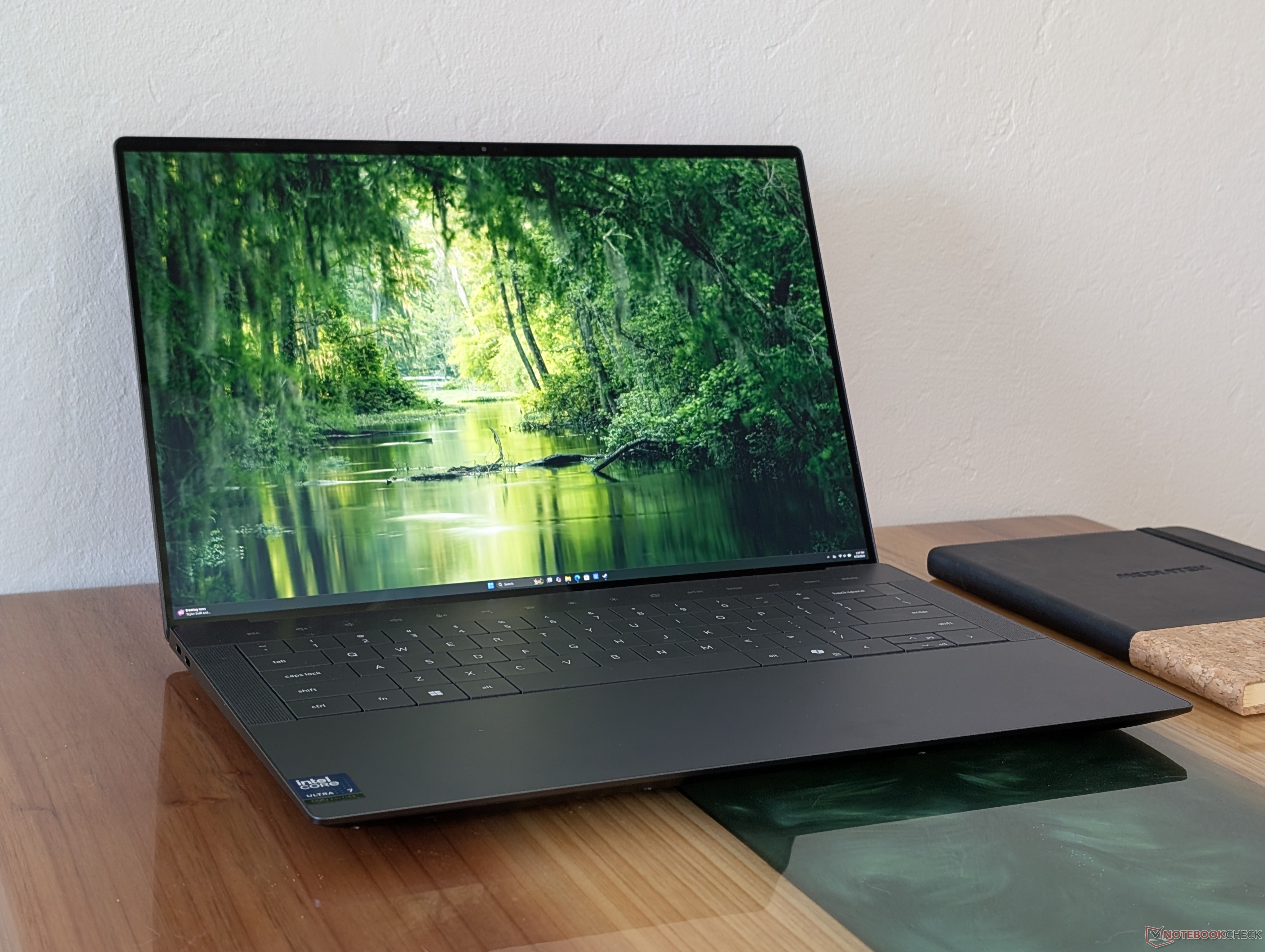 Recenzja laptopa Dell 14 Premium: XPS 14 we wszystkim oprócz nazwy