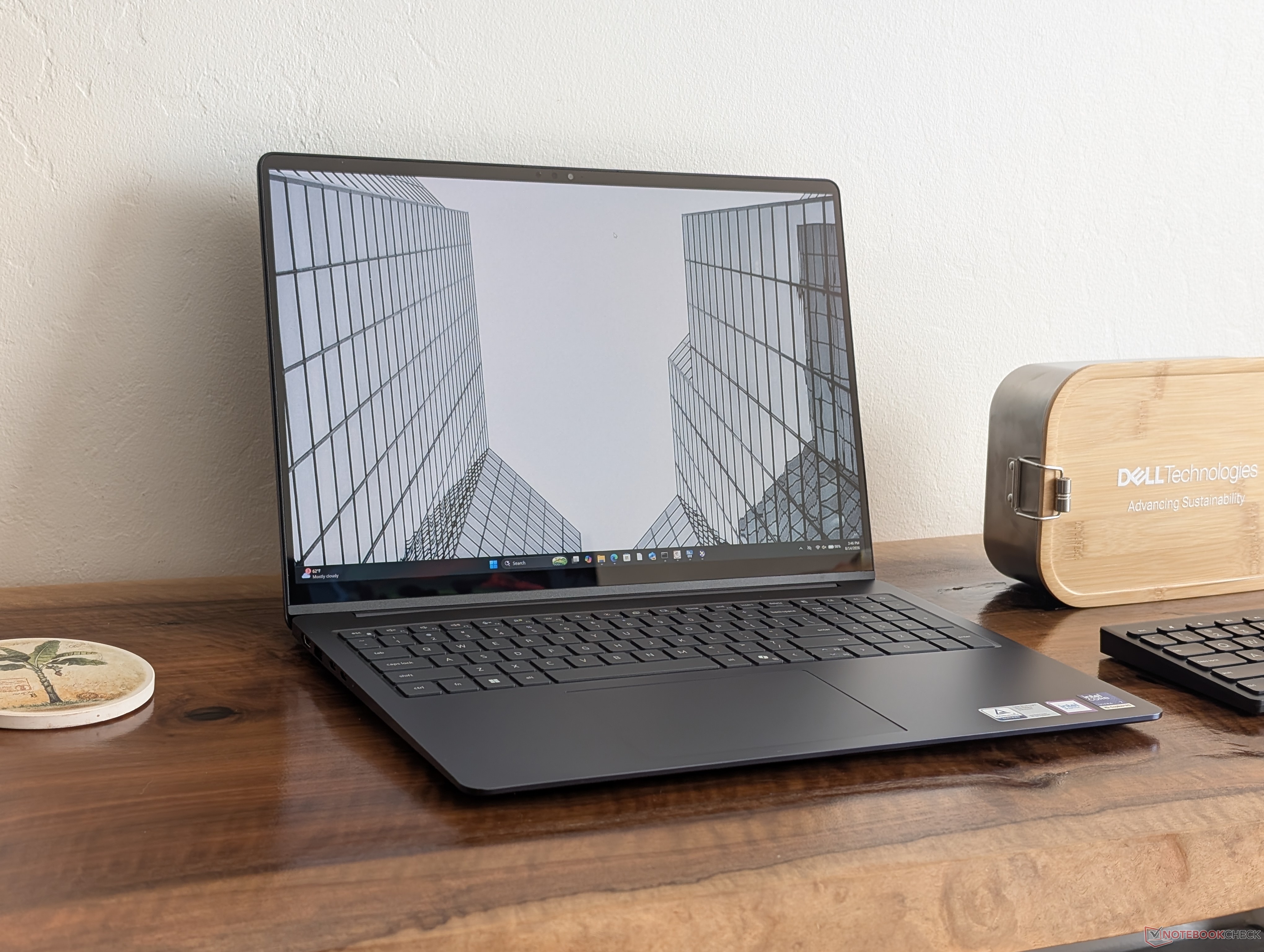 Recenzja Dell 16S DS16260: Lepszy model niż Dell 16 Plus