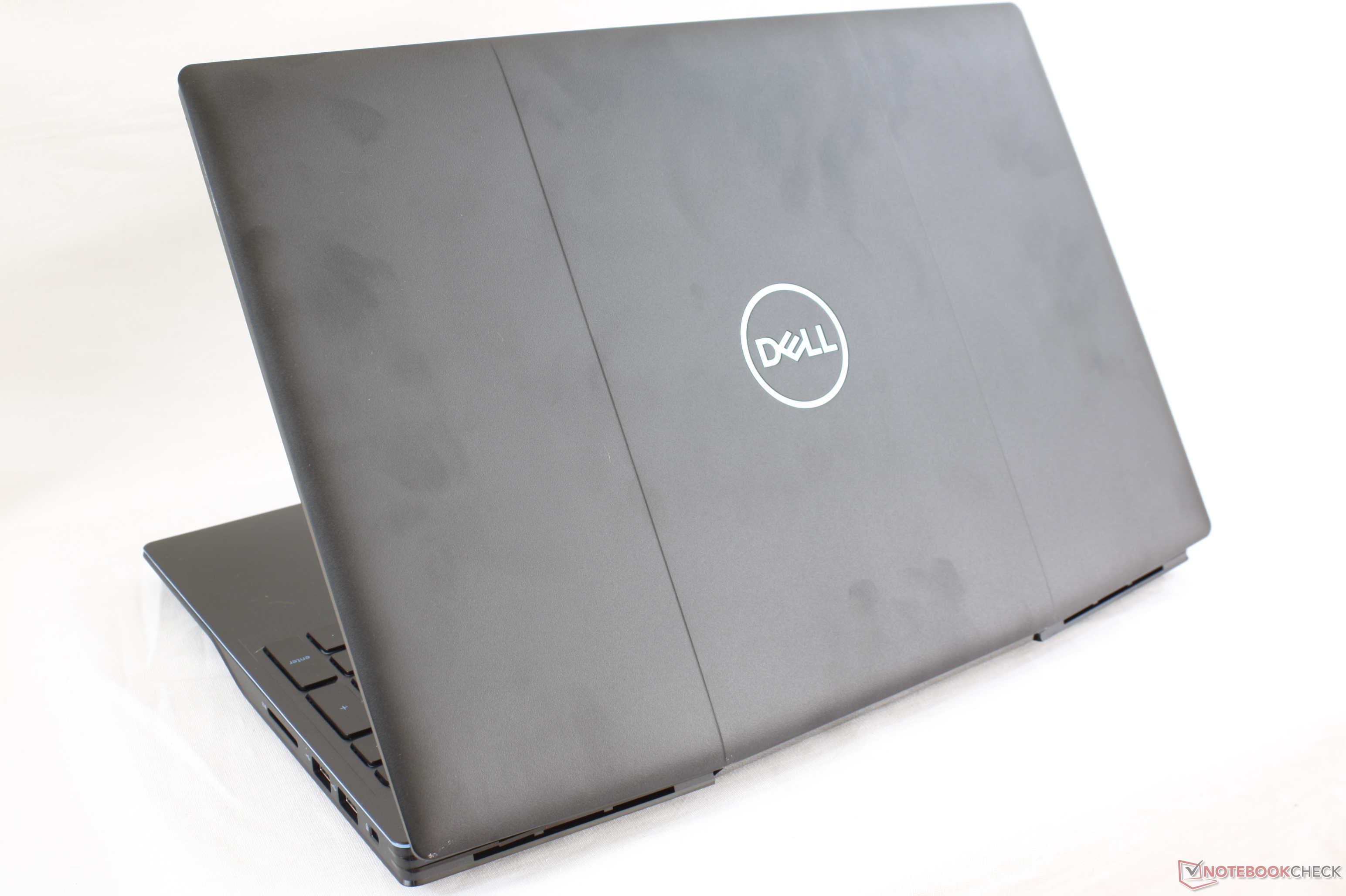 Dell G3 15 3590 - recenzja - Notebookcheck.pl