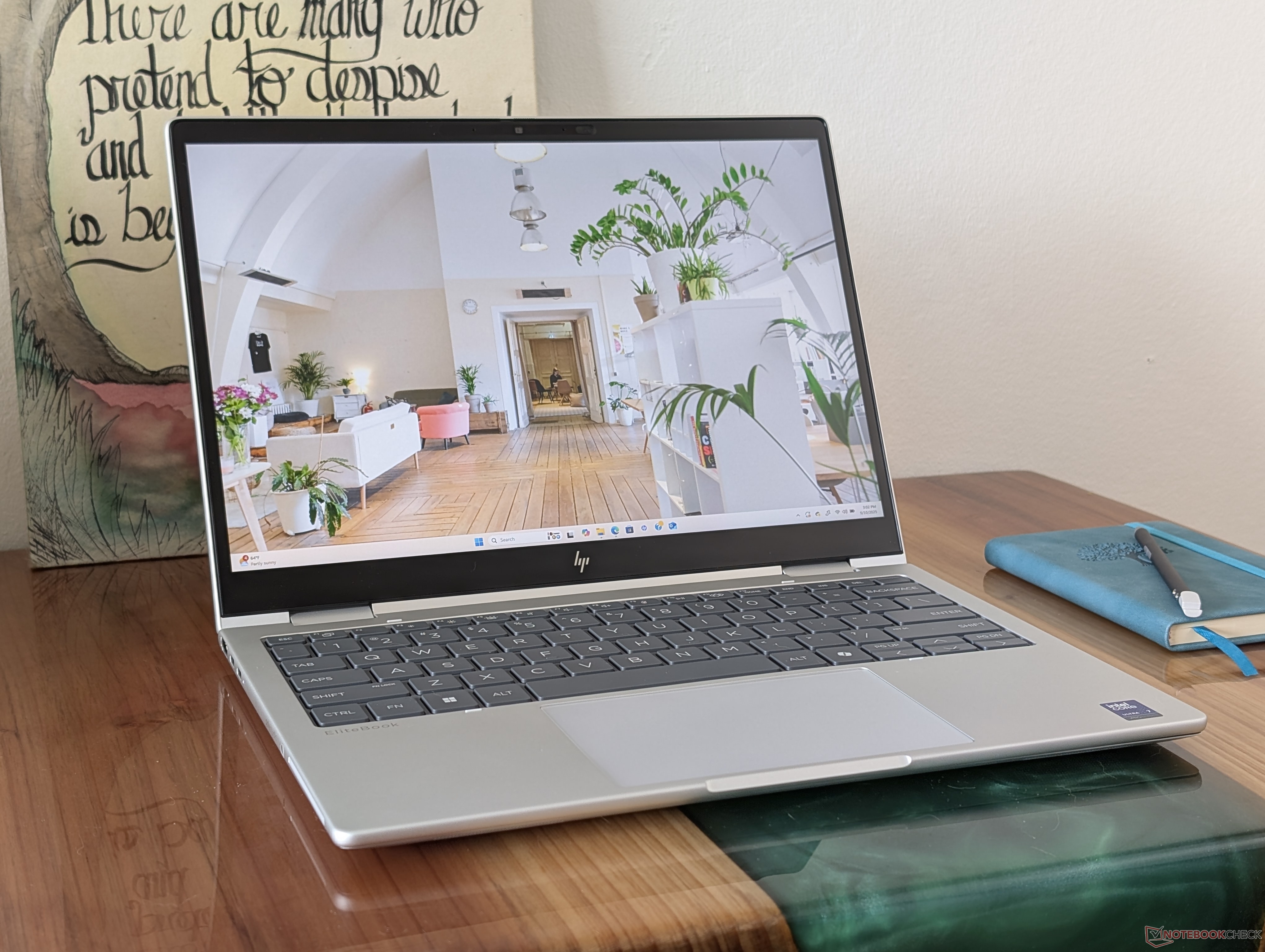 Recenzja konwertowalnego HP EliteBook 8 Flip G1i 13: Wygodny i superwydajny