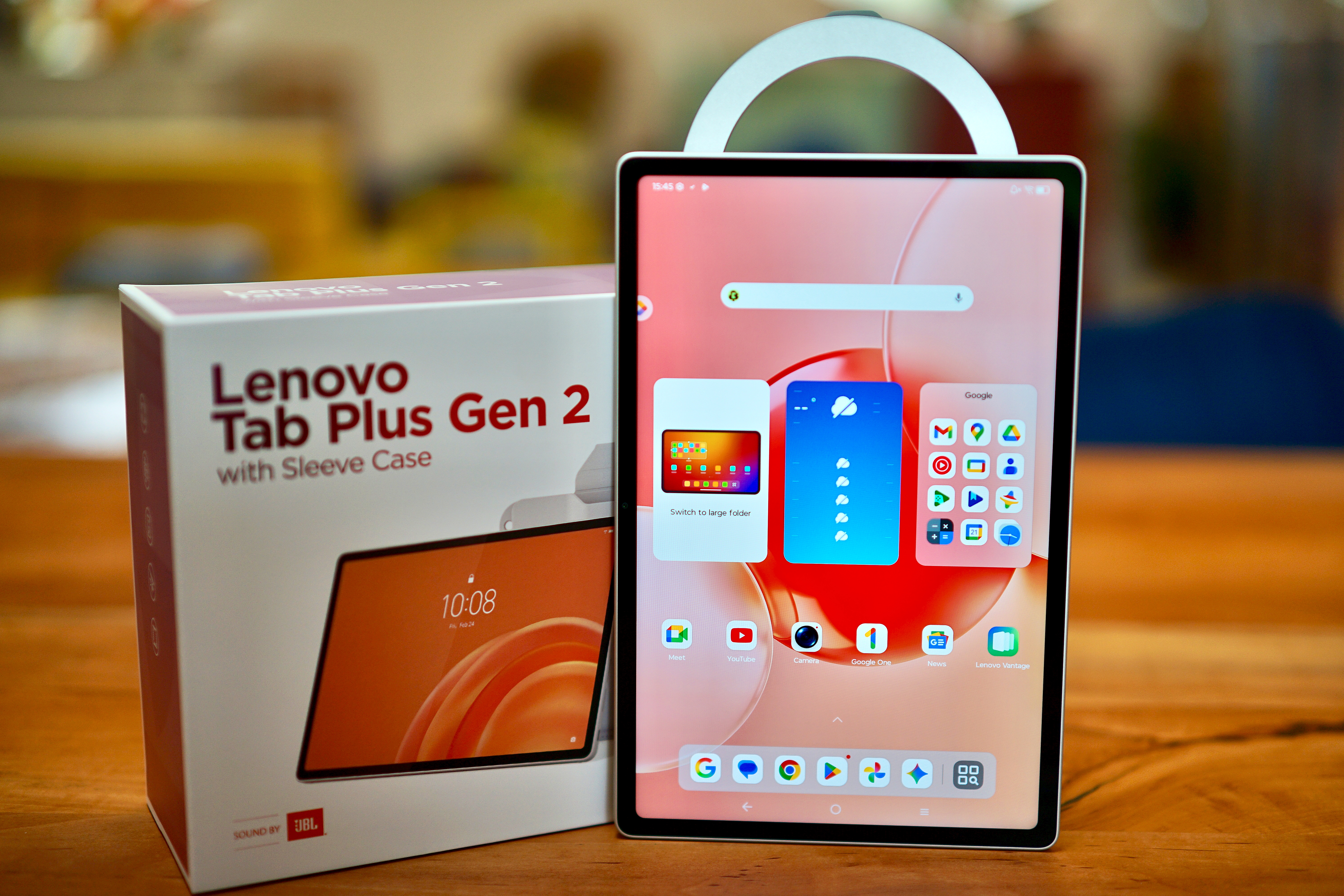 Firma Lenovo niedługo stanie przed problemem: w jaki sposób sukcesor tego wspaniałego tabletu mógłby być jeszcze lepszy?