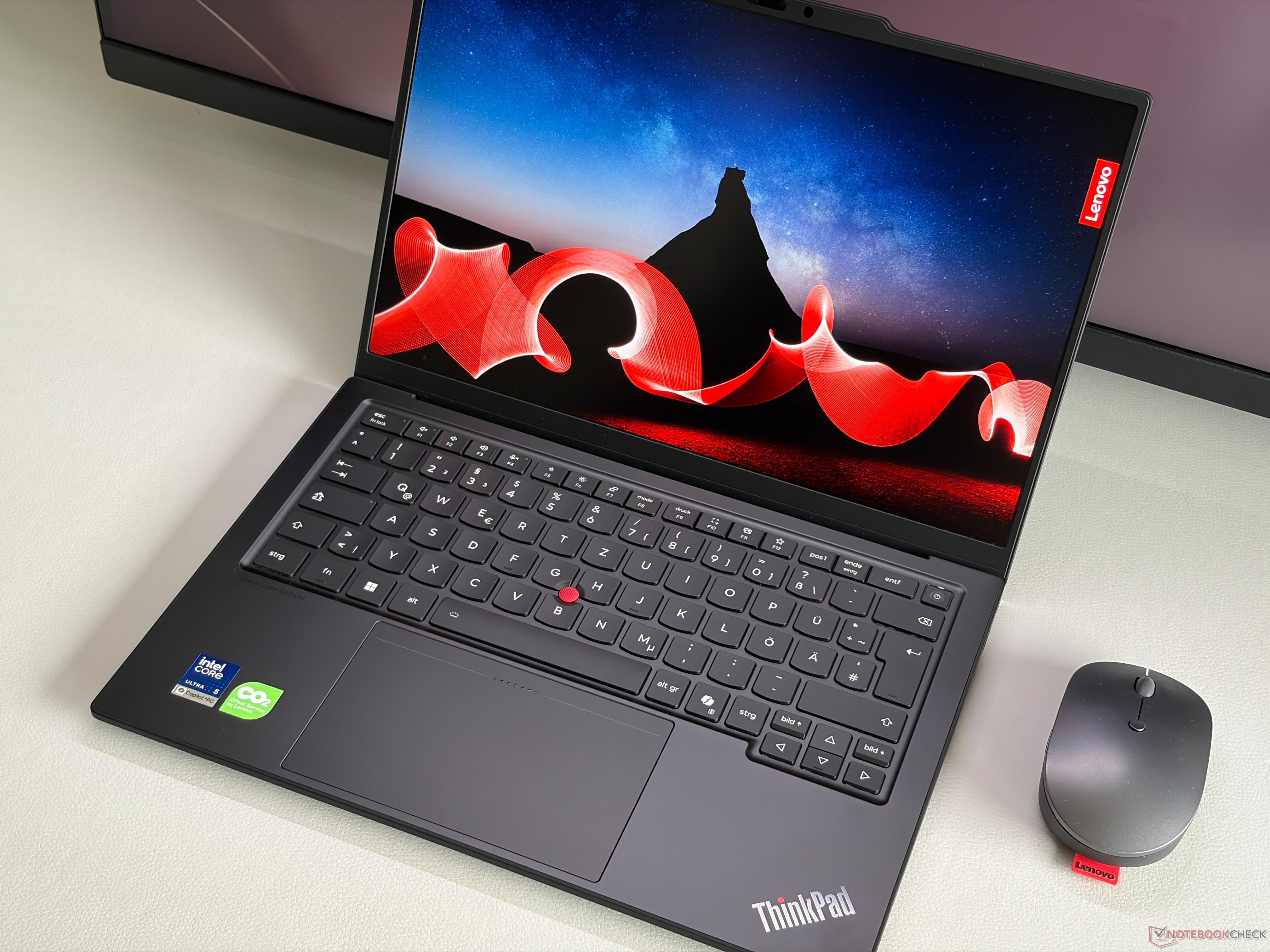 Wniosek z recenzji Lenovo ThinkPad X1 Carbon Gen 14 – Doskonały laptop biznesowy, jednak należy zwrócić uwagę na wyświetlacz