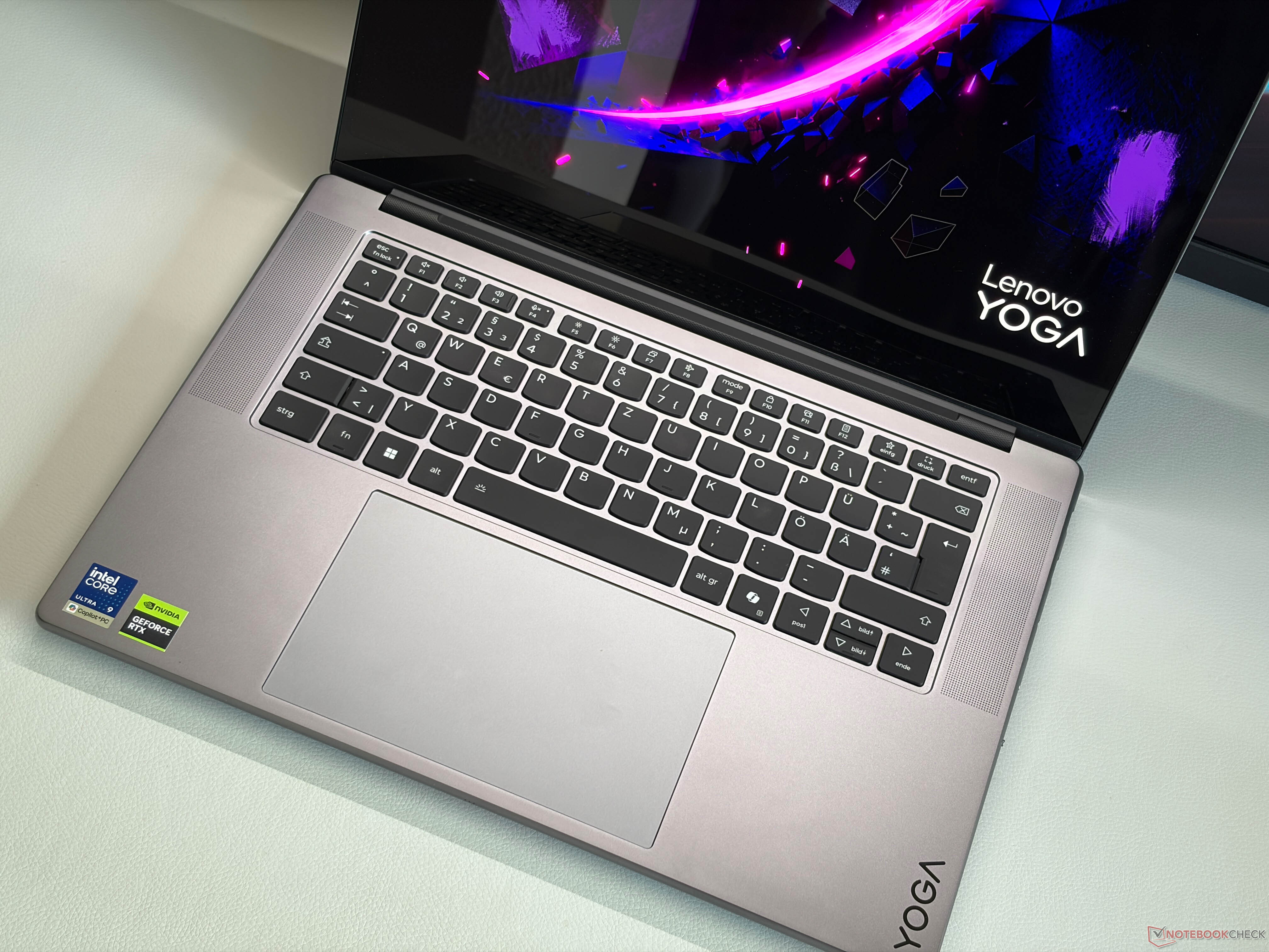 Lenovo pobiera ponad 2600 USD za Yoga Pro 7i 15, czy to nowa rzeczywistość?