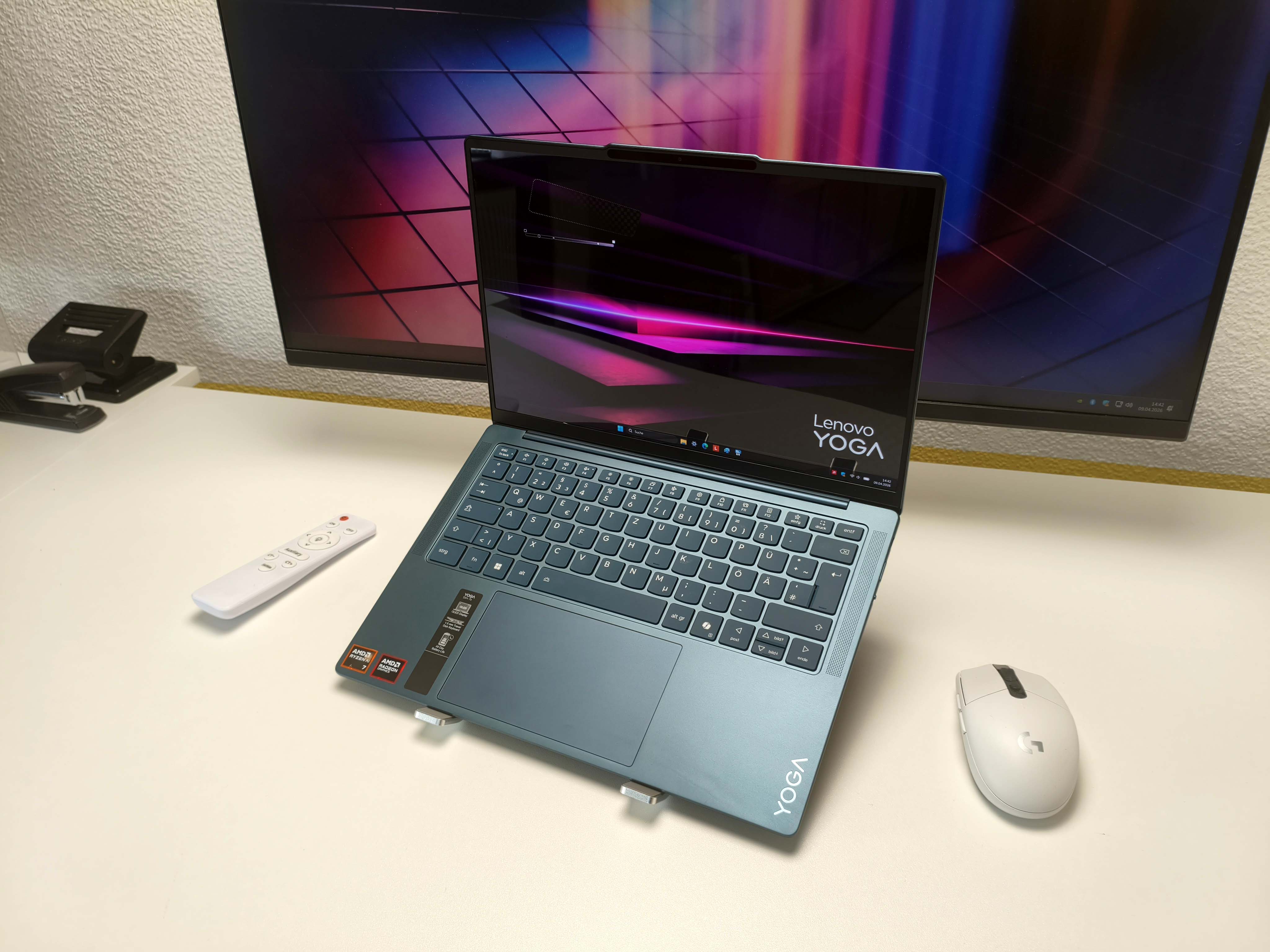 Recenzja laptopa Lenovo Yoga Slim 7a 14: Smukły za każdą cenę