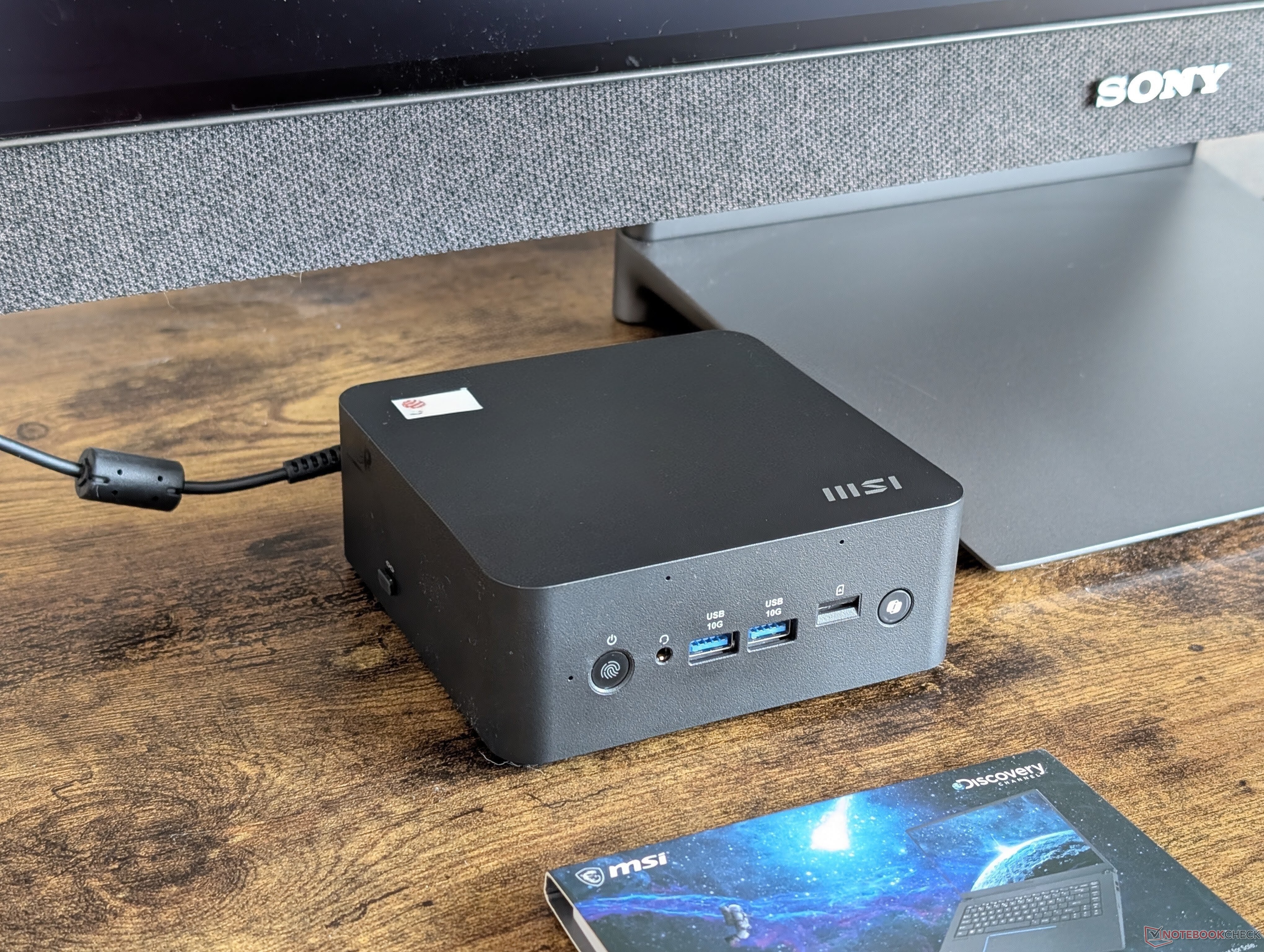 Recenzja MSI Cubi NUC AI+ 2MG: Prosty mini PC dla biznesu